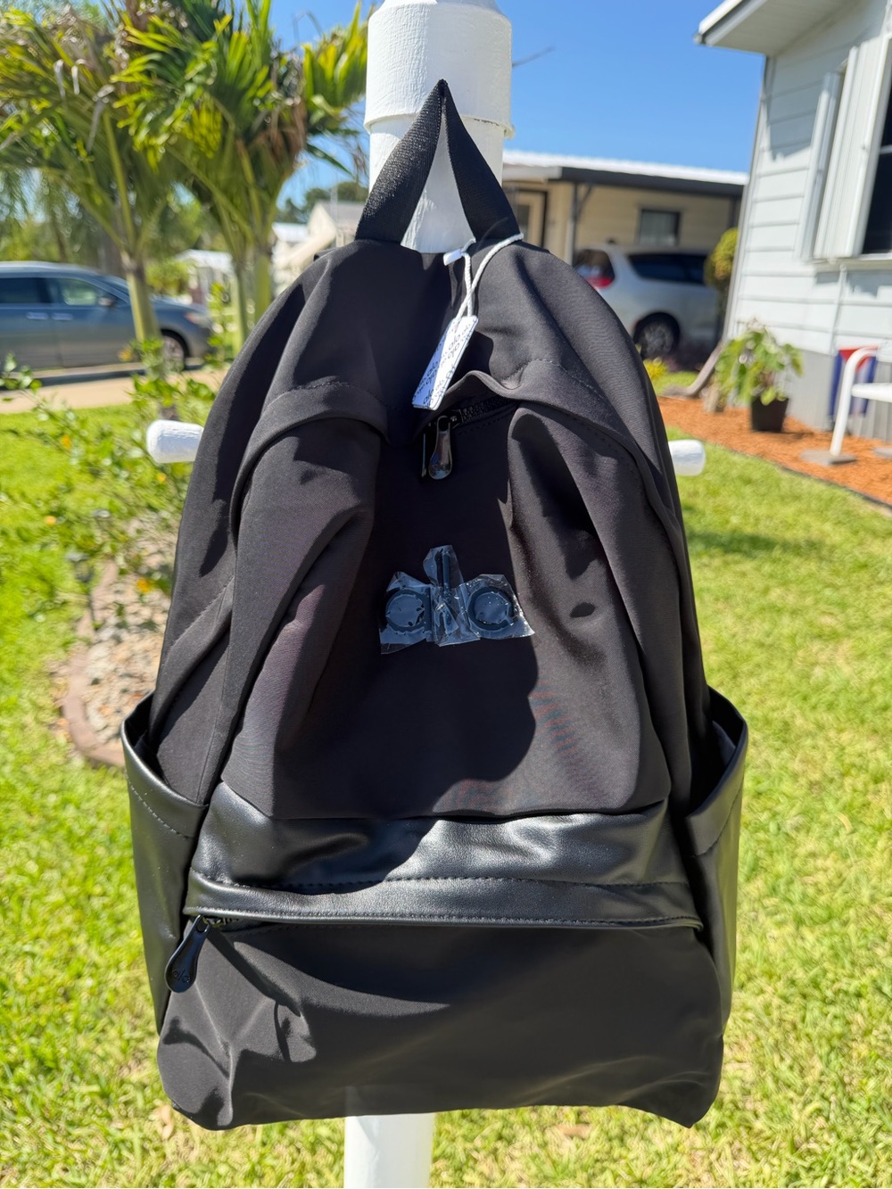 ALO Yoga Black Everyday Backpack with Front Zip Pocket - Picture 8 of 15